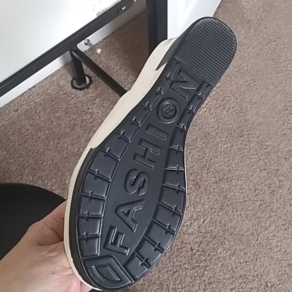 White Sandals - Picture 3 of 8